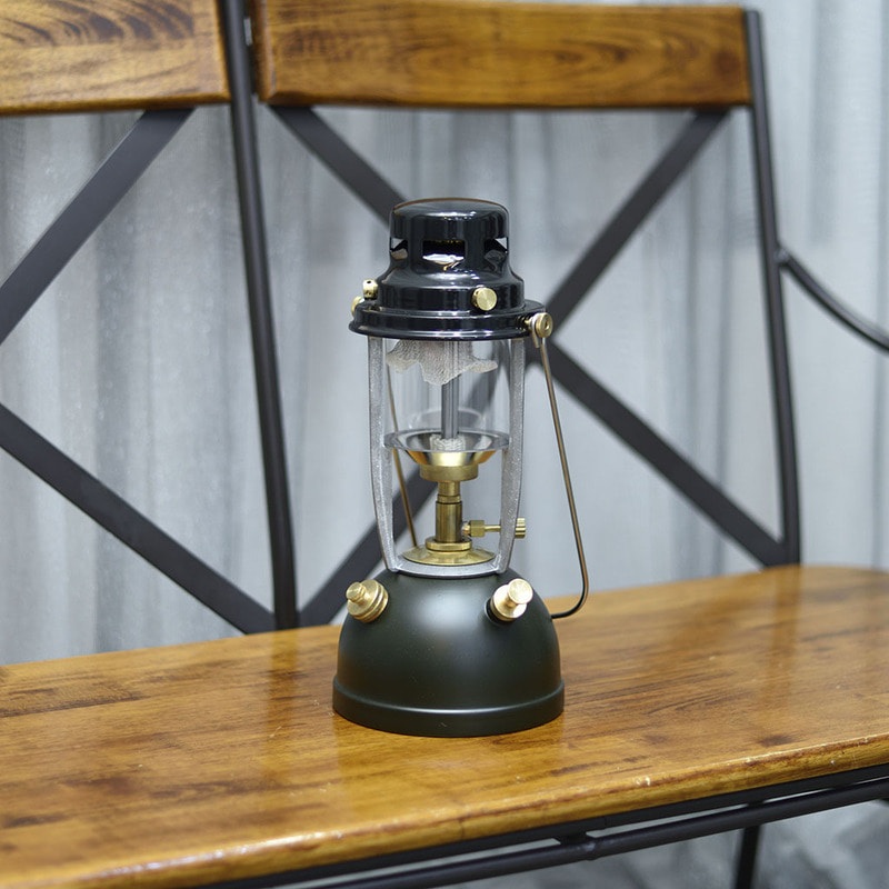 M320 glass lantern