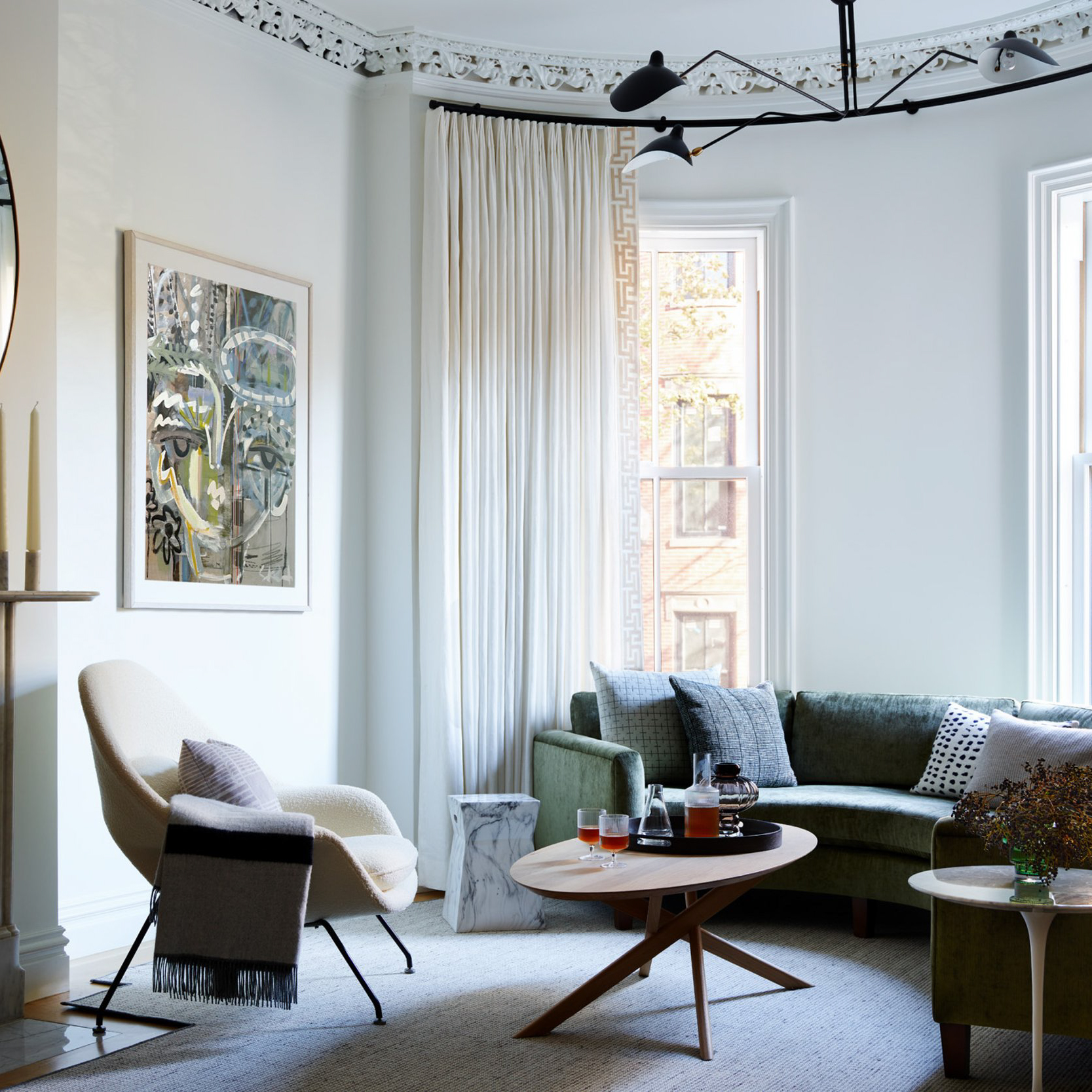 Revamp Your Living Room with Stunning Wall Decorations! - Fulcrumse